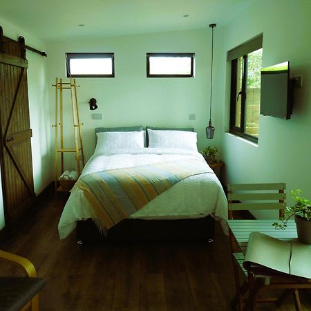 An Garrai Mor Hotel Omagh Bagian luar foto